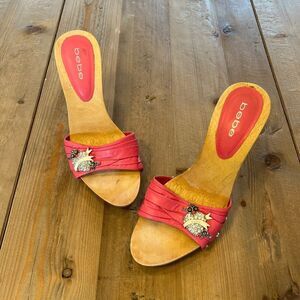 Bebe Barbie Vintage Pink Leather Heart Rhinestone Jeweled Wooden Mules Size 7.5